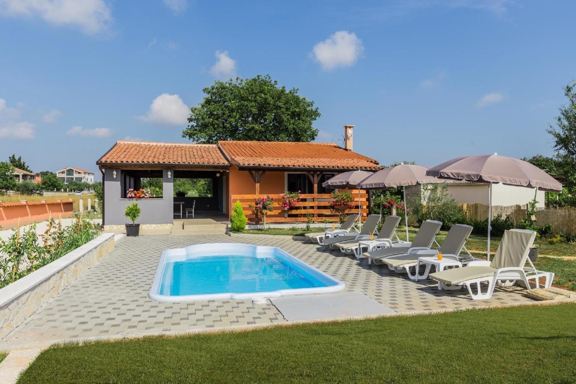 Prázdninový dům Mit Privatpool Fuer 6 Personen Ca 90 Qm In Pula, Istrien Istrische Riviera