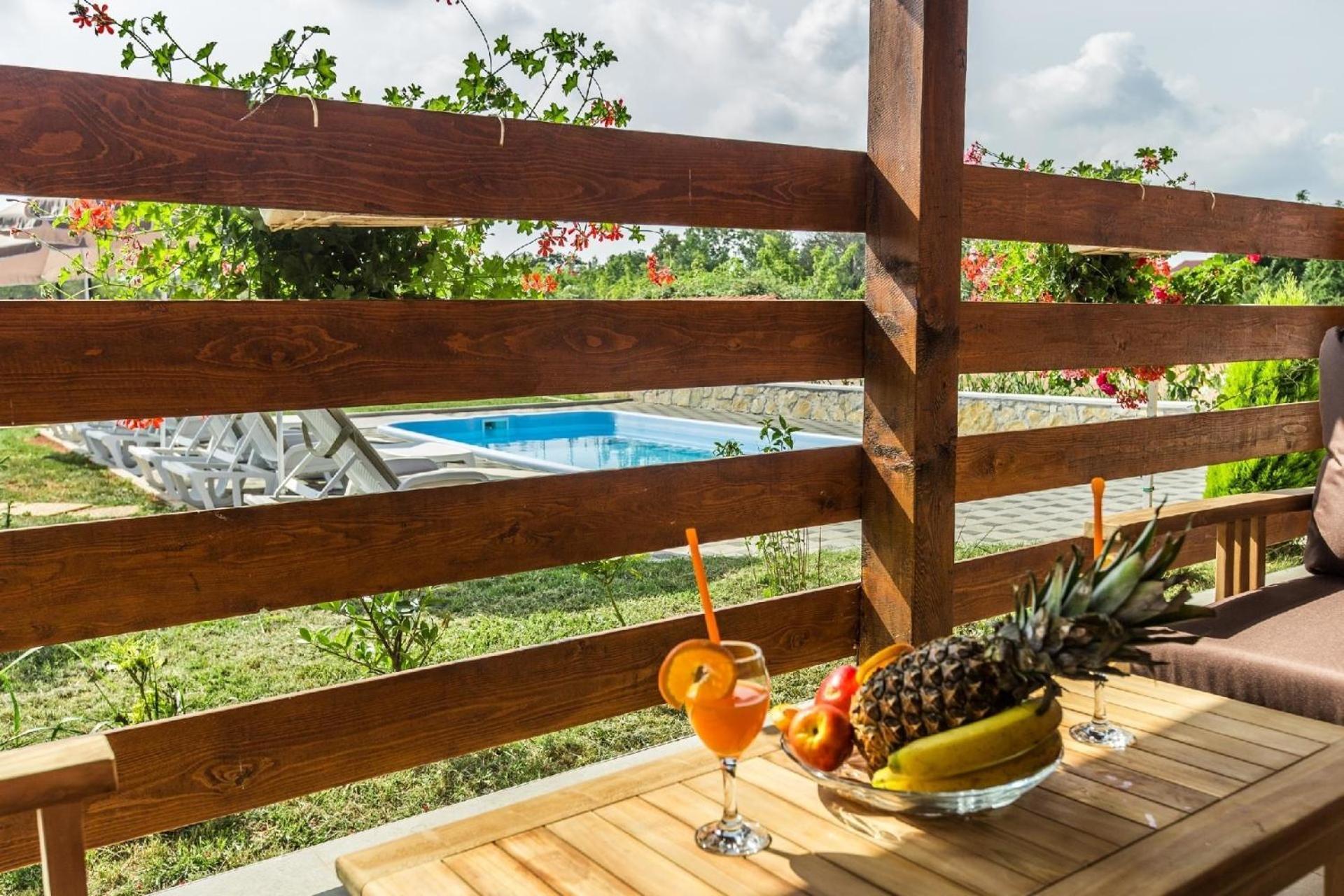 Mit Privatpool Fuer 6 Personen Ca 90 Qm In Pula, Istrien Istrische Riviera Vikendica